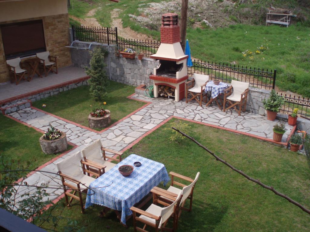 Guesthouse Mythos Órma Exteriör bild