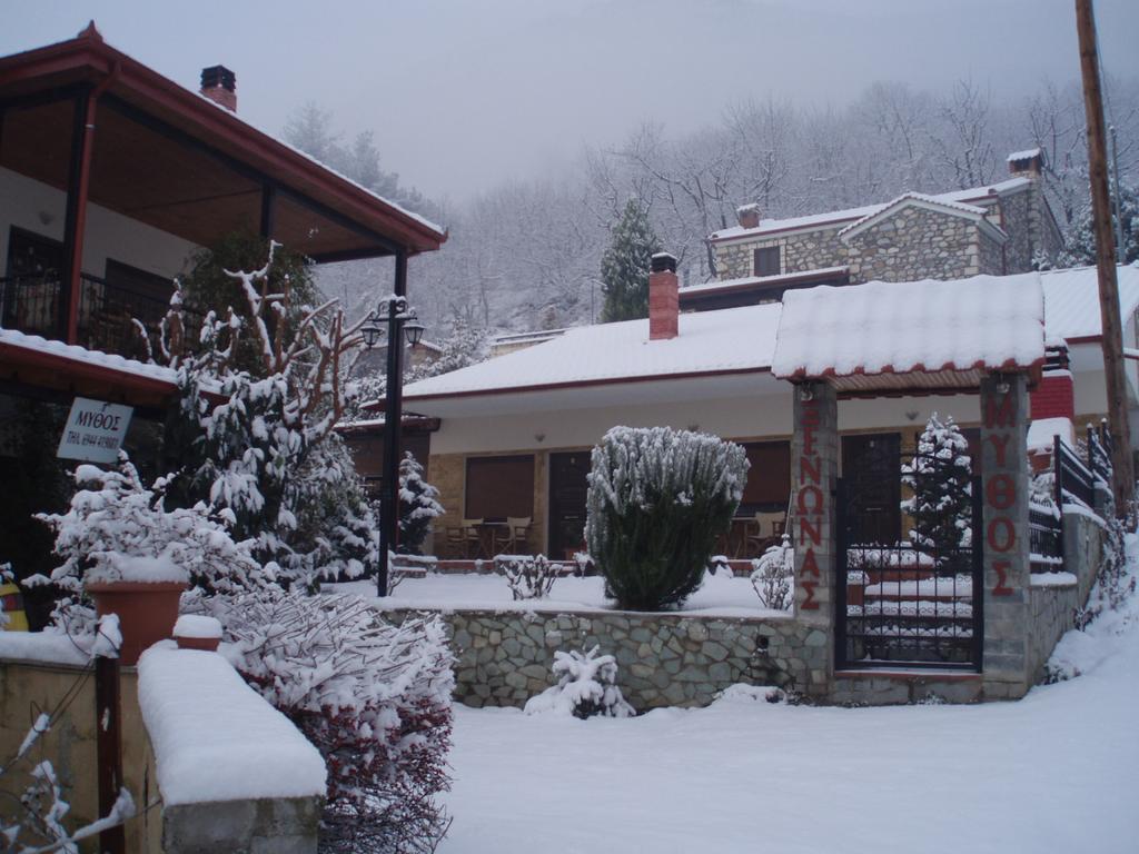 Guesthouse Mythos Órma Exteriör bild