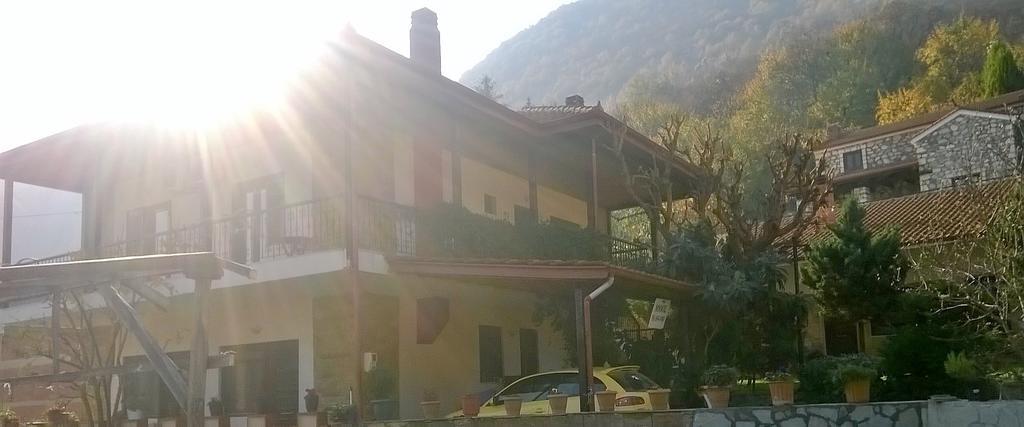 Guesthouse Mythos Órma Exteriör bild