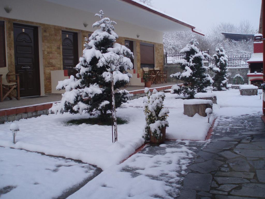 Guesthouse Mythos Órma Exteriör bild