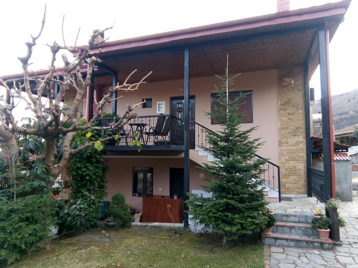 Guesthouse Mythos Órma Exteriör bild